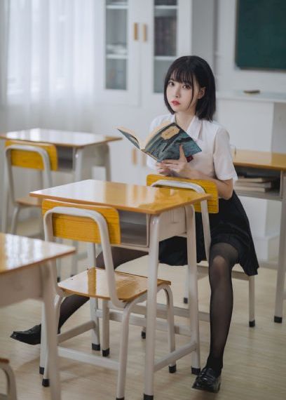 又黄又刺激的同志小说_1080完整视频观看