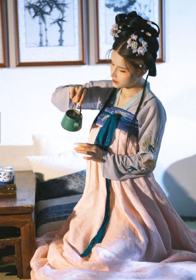 秘书丁字裤揉监控_HD在线观看电视