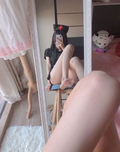 美女扒开屁股撅起来_BD英语日韩免费观看