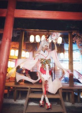 欧美精品第二页_免费高清观看