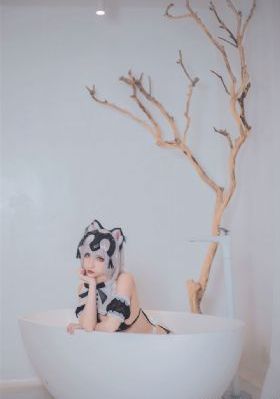同桌脱了我的内裤还玩我全身_BD免费观看电视剧